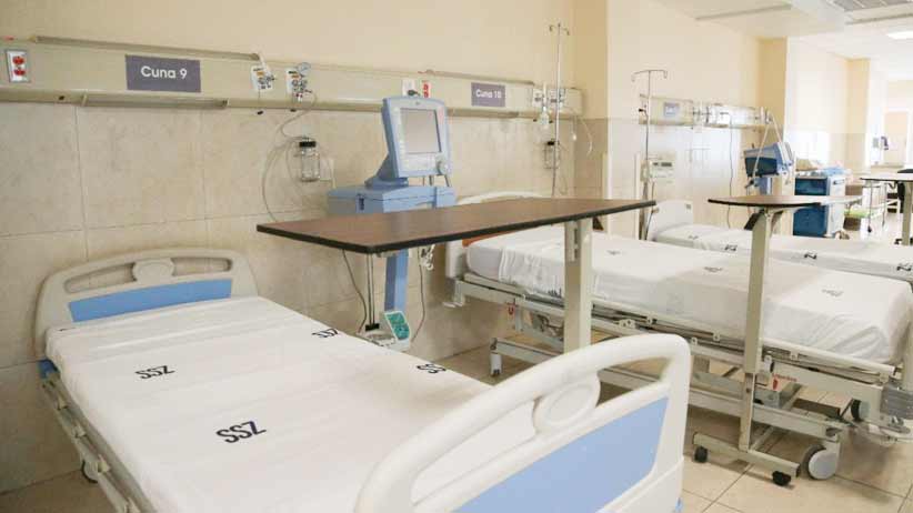 Cerca de 200 profesionales de la salud atienden pacientes en la UNEME COVID de la Secretaría de Salud de Zacatecas.