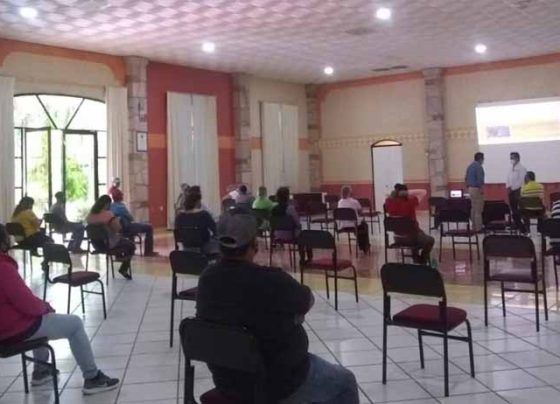 Capacitan a personal de Paraíso Caxcán para prevenir contagios de COVID 19