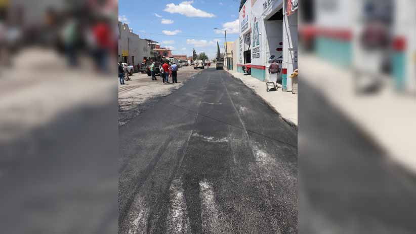 Saúl Monreal arranca trabajos de pavimentación en la Colonia Luis Donaldo Colosio