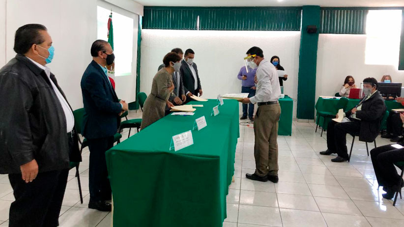 Entrega Logística Express La Bufa ambulancia a Gobierno Estatal, para traslado de pacientes COVID