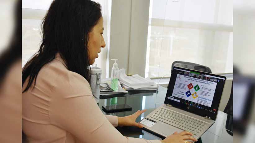 Escuelas deberán dar a conocer uso de datos personales recabados durante clases en línea: IZAI