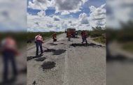 Con programa de bacheo, Gobierno Estatal repara carreteras y caminos