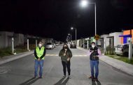 Continúa Julio César Chávez encendiendo circuitos de alumbrado público