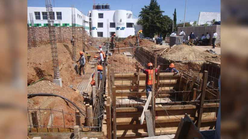 Ordenan tercera encuesta para designar presidencia de Morena