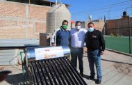 Inicia gobierno estatal con la entrega de 382 calentadores solares a familias de Luis Moya