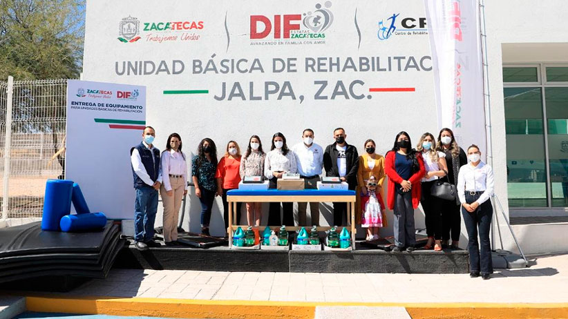 Reciben equipo para terapias, unidades de rehabilitación de Jalpa, Tabasco, Huanusco y Apozol