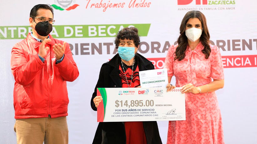 Presentan libro sobre uso social del derecho a la información