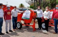 Apoya Gobierno Estatal a pequeños comercios de Sain Alto con maquinaria y equipo