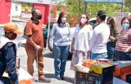 Personas con discapacidad reciben maquinaria y equipo para autoemplearse