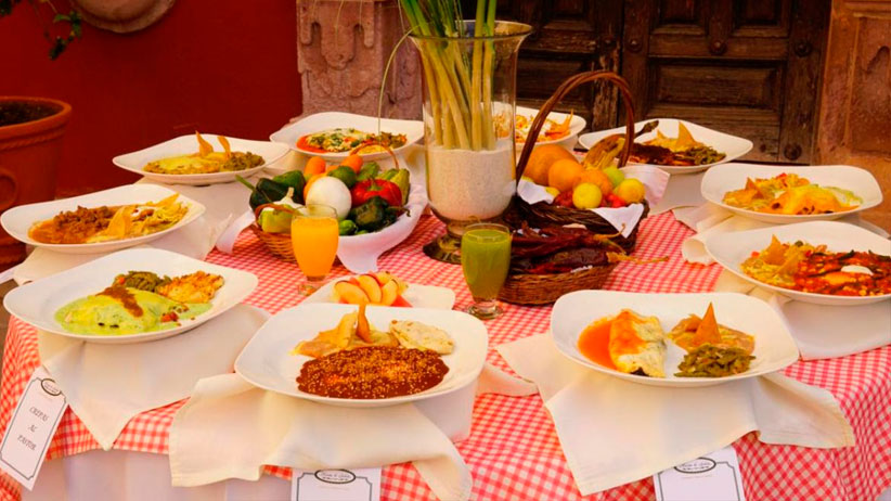 buscadores de empleo participan en talleres, en Río Grande