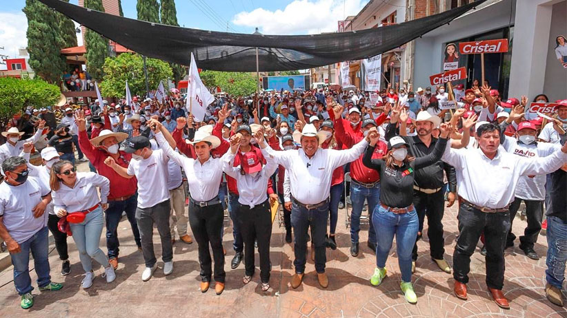 Jorge Miranda destaca en el debate por sus propuestas y respeto a sus adversarios
