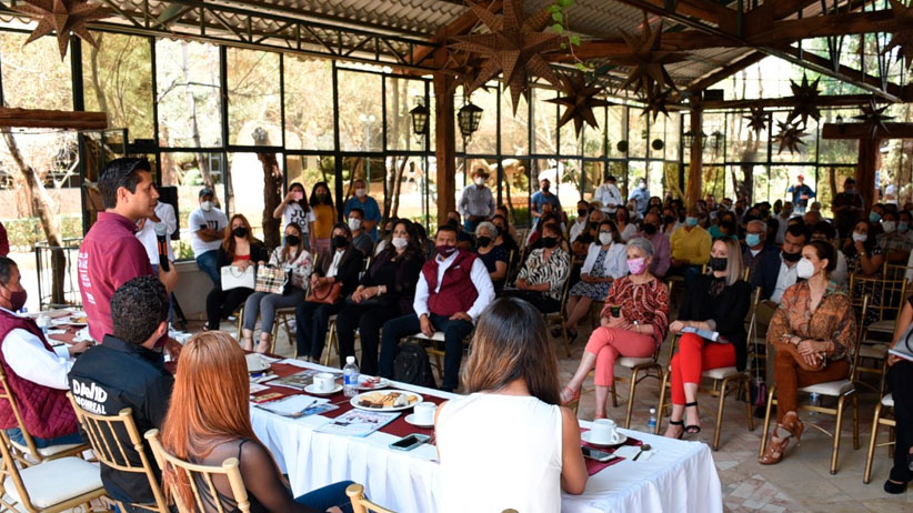 Continua Caty Monreal recorriendo el estado para respaldar a candidatos de Fuerza Por México