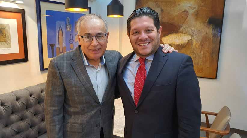 Firma David Monreal carta compromiso con la Cuarta Transformación