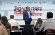 Llama David Monreal a los jóvenes al desafío de construir nueva gobernanza