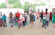 En productiva gira de trabajo entrega SEDIF Espacio DIFerente y bicicletas en Noria de Ángeles
