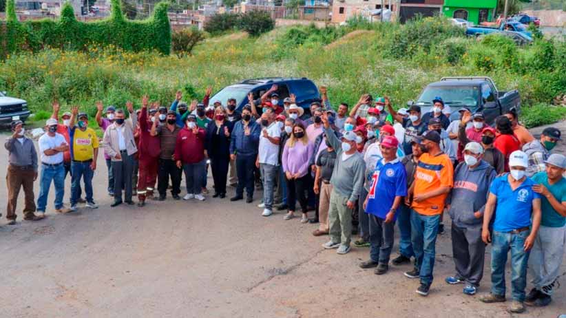 Celebra alcalde Jorge Miranda taquiza con trabajadores del departamento de recolección de basura; mejorara el servicio