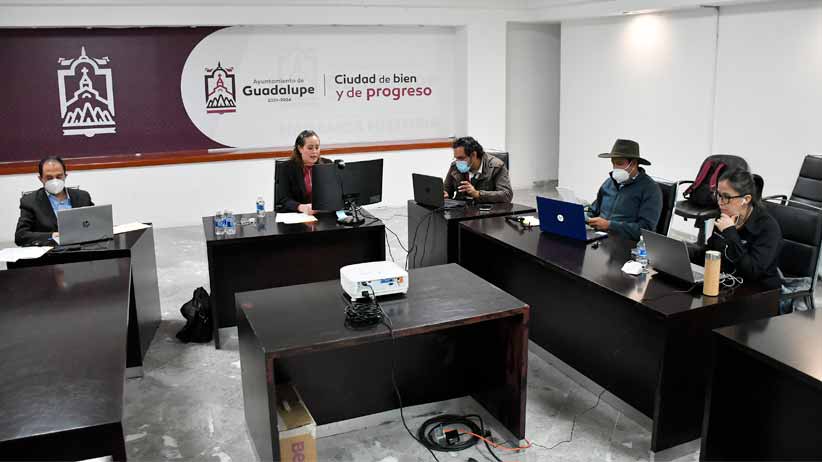 Recibe Miguel Torres respuesta afirmativa de SHCP para apoyar a municipios y sector salud en el 2022