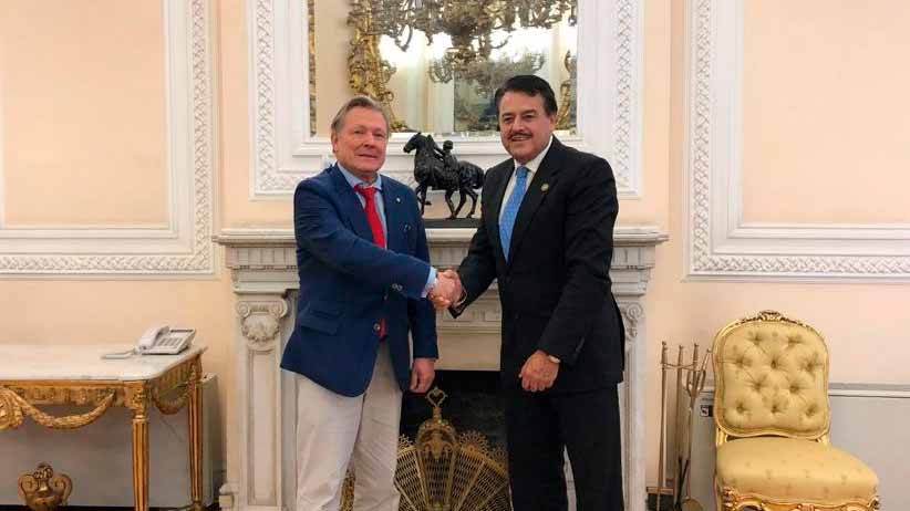 Comprometido Julio César Chávez con la prevención y promoción de valores