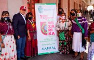 Clausura ayuntamiento capitalino primera expo artesanal de Arte Wixárica