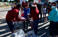Lleva Julio César Chávez Posadas Navideñas a comunidades de Guadalupe