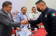 Reconocen a elementos policiacos que se capacitaron en materia de turismo