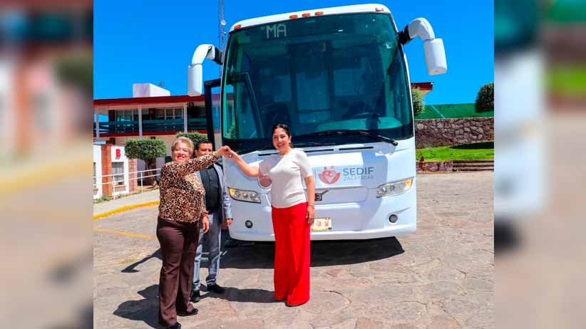 Recibe SEDIF en comodato autobús de Ómnibus de México