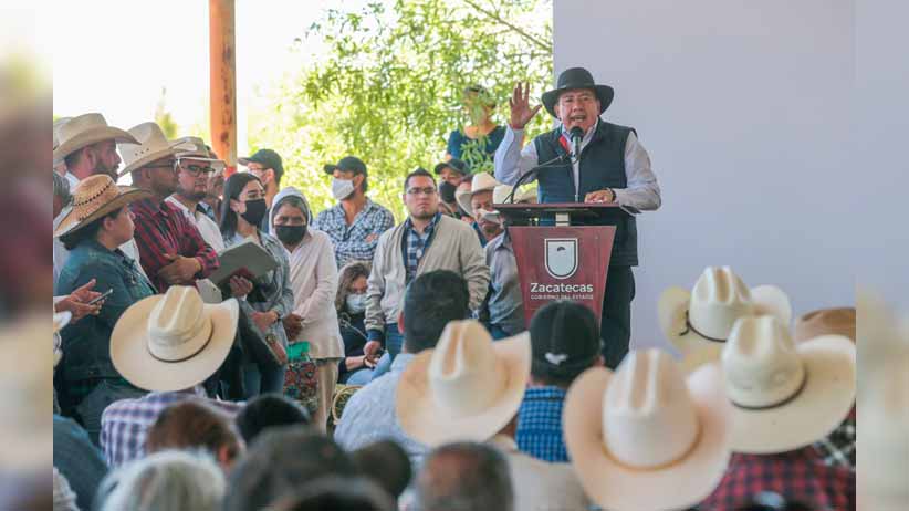 En Trancoso, 247 niñas y niños recibieron becas “Benito Juárez” de Educación Básica