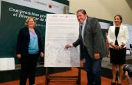 Gobernador David Monreal firma convenio con el Inmujeres; 30% del presupuesto estatal se destina para fortalecer a las zacatecanas, destacó