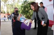 Con apoyos alimentarios beneficia Gobierno del Estado a 300 familias a través del SEDIF