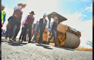 Supervisa Gobernador David Monreal obras de rehabilitación y conservación de carreteras en Calera
