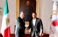 Establece Gobernador David Monreal Ávila hermanamiento con la Alcaldía de Aurora, Illinois