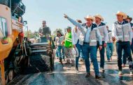 Supervisa Gobernador David Monreal pavimentación de carretera a San Martín, en Francisco R. Murguía