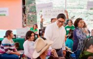 Acercan servicios públicos a vecinos de las palmas y la minera con el Programa “Menos escritorio, Más territorio”