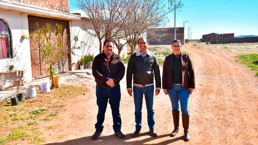 Supervisa Pepe Saldívar electrificación en comunidad de San Ramón