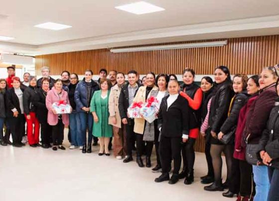 Dota el Ayuntamiento de Zacatecas a los Centros Sociales de la Capital con botiquines de primeros auxilios