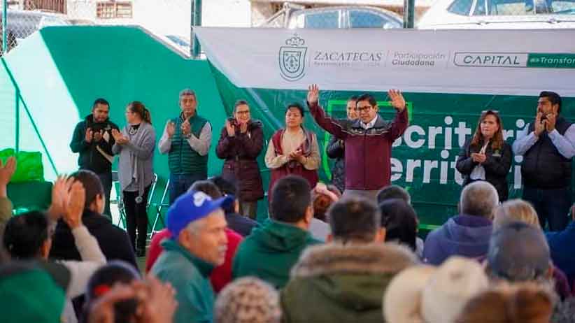 Acerca Jorge Miranda el programa “Menos escritorio, más territorio” a la colonia H. Ayuntamiento