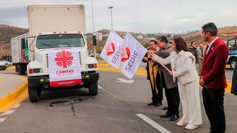 Gobernador David Monreal Ávila da banderazo de salida a 14 toneladas de víveres para guerrerenses