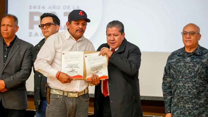 Entrega Gobernador David Monreal los primeros 100 subsidios del programa Transportistas Unidos por la Paz; 10 mdp, el monto en la primera etapa