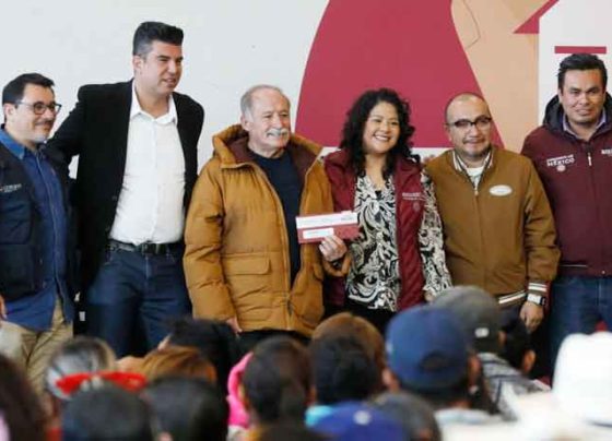 Más de 1 mil familias de Guadalupe y Zacatecas reciben apoyos por 35 mil pesos cada una para el mejoramiento de sus viviendas