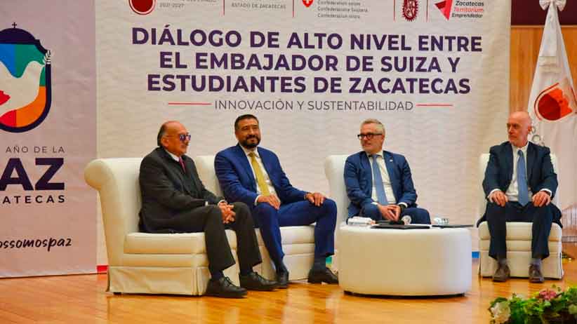 Sostiene Embajador de Suiza en México diálogo de alto nivel con jóvenes estudiantes zacatecanos