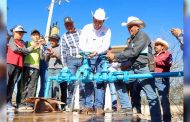Inaugura Mario Macías línea de agua potable y ampliación de rede eléctrica en Pozo Hidalgo