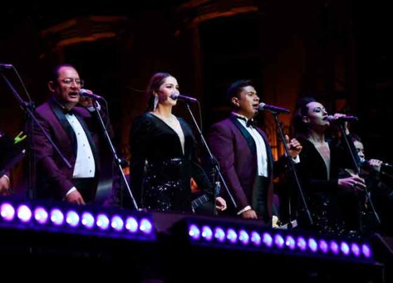 En Baile de Gala se convierte Plaza de Armas con grandioso concierto de la Orquesta de Beto Díaz