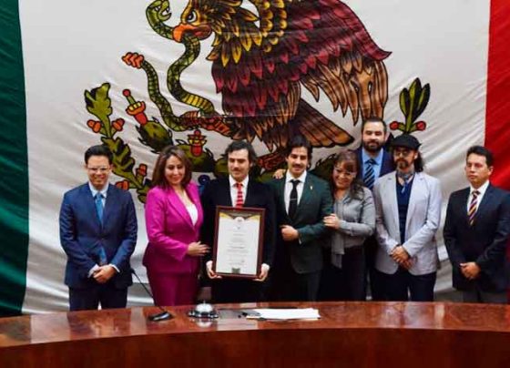 Designan a integrantes del grupo musical Enjambre como Embajadores Culturales de Zacatecas