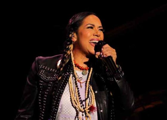 Con música, mezcal y fiesta, Lila Downs encantó a miles en el FCZ 2024