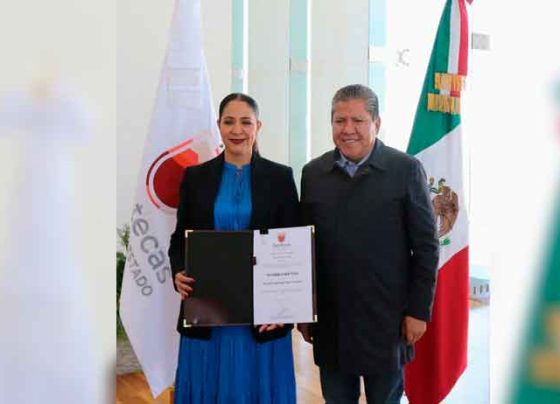 Designa Gobernador a nueva titular de la Secretaría de Educación