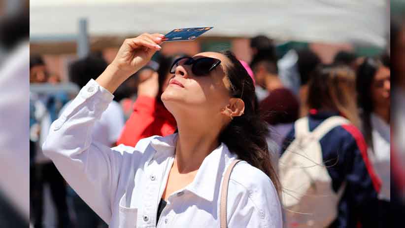 Miles de zacatecanos disfrutan en familia observación del eclipse solar y promueven aprendizaje vivencial