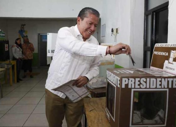 Emite Gobernador  su voto y confía en que habrá elecciones en paz y con una participación histórica en Zacatecas