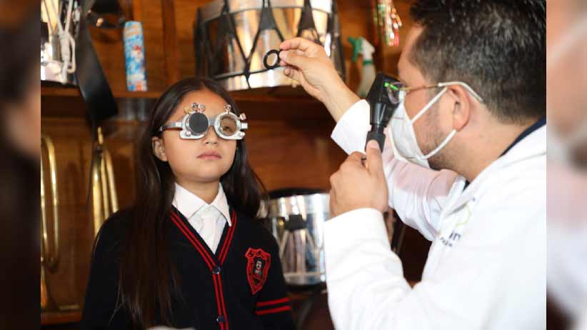 Atiende Gobierno de Zacatecas a miles de niñas y niños con optometrías para mejorar la vista