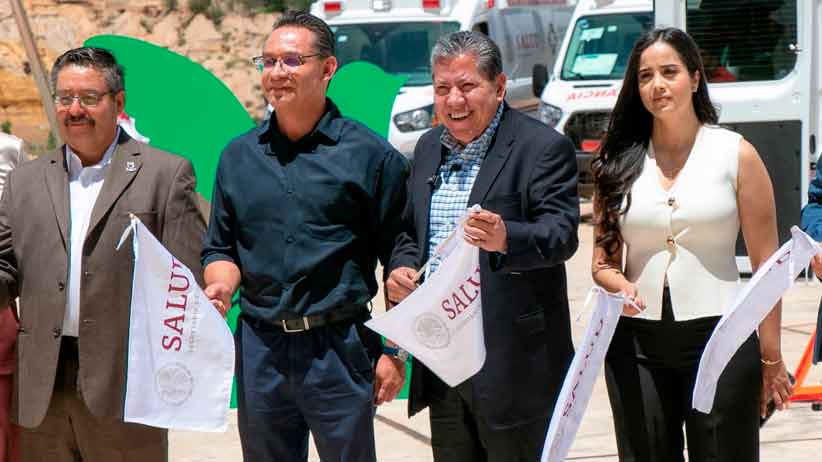 Recibe Gobernador David Monreal 30 ambulancias, equipo médico y apoyos funcionales para hospitales y clínicas de Zacatecas