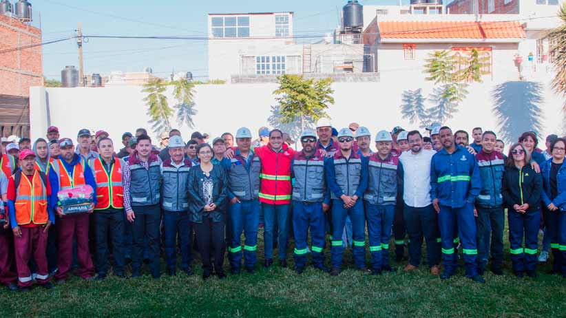 Con entrega de uniformes refrenda Ayuntamiento de Guadalupe su compromiso con el personal de Servicios Públicos
